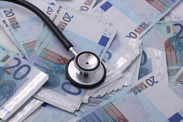 Top 5 astuces pour réduire le coût de votre complémentaire santé
